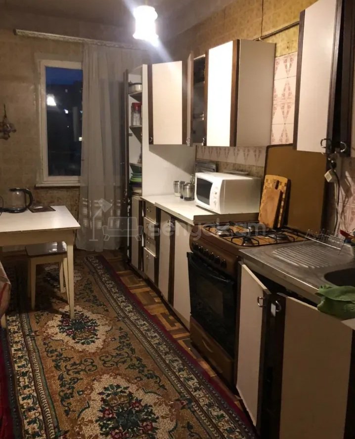 3 Սենյականոց Բնակարան, 73քմ, 7/9 հարկ, Պետական Վիճակում