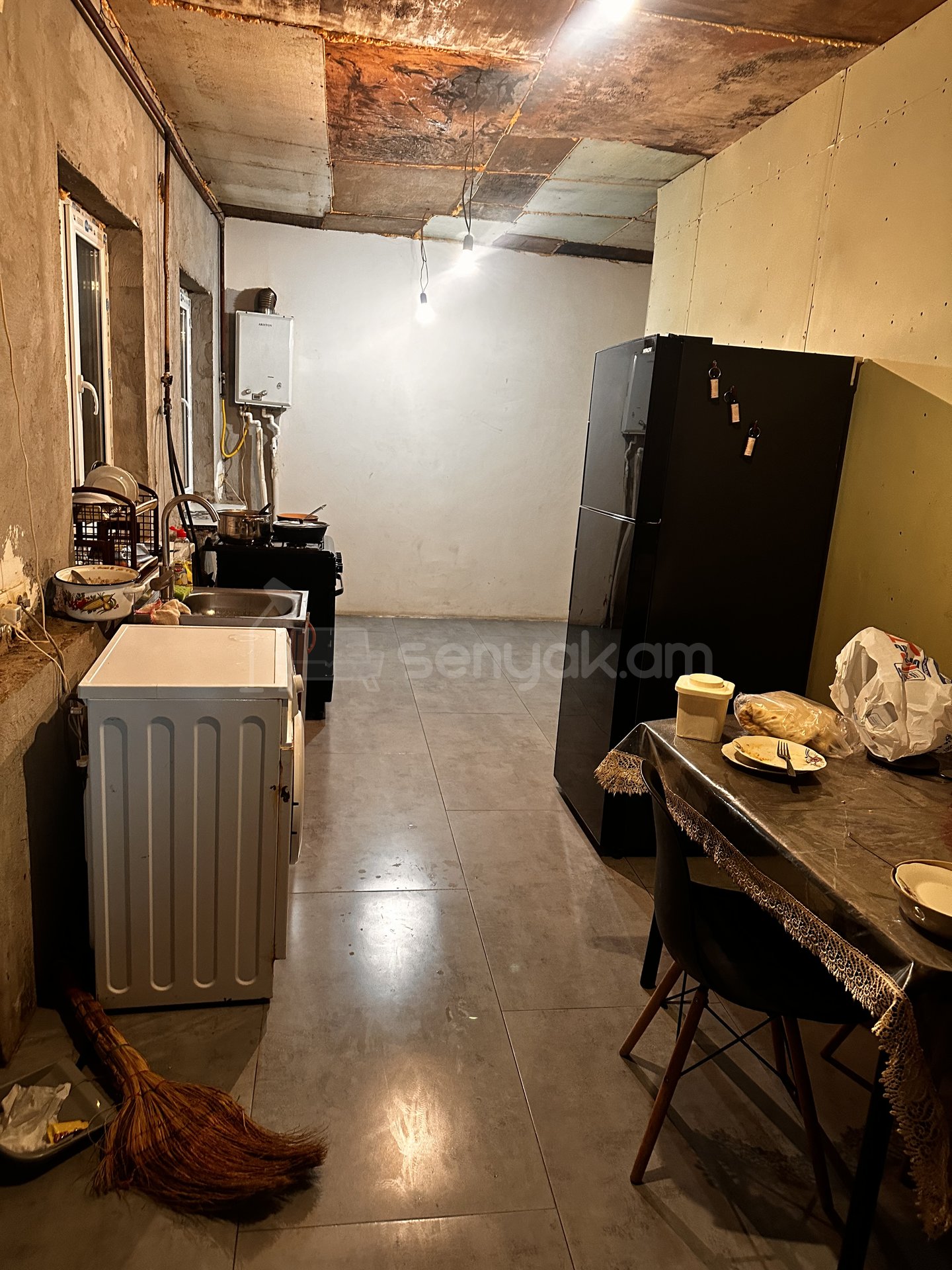 7 Սենյականոց Սեփական Տուն, 205քմ, Կոսմետիկ Վերանորոգված, Ավտոտնակով