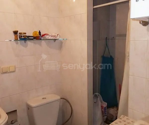 2 Սենյականոց Բնակարան Քարե Շենքում, 67քմ, 1/5 հարկ, Կապիտալ Վերանորոգված, Կահավորված