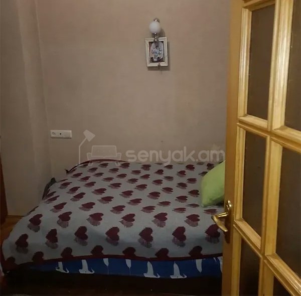 2 Սենյականոց Բնակարան Քարե Շենքում, 67քմ, 1/5 հարկ, Կապիտալ Վերանորոգված, Կահավորված