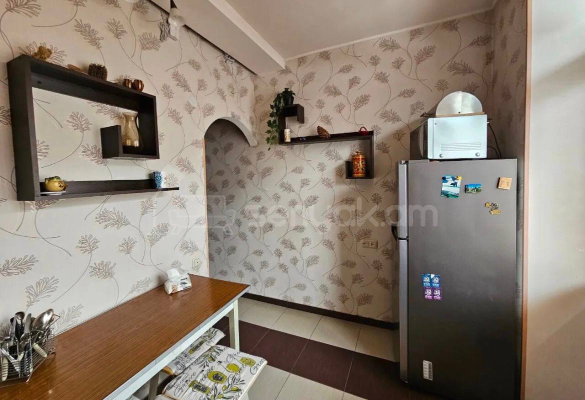 3 Սենյականոց Բնակարան Քարե Շենքում, 60քմ, 2/5 հարկ, Կապիտալ Վերանորոգված, Կահավորված, Արևկող