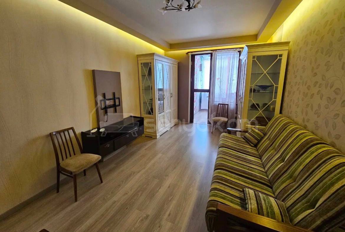 3 Սենյականոց Բնակարան Քարե Շենքում, 60քմ, 2/5 հարկ, Կապիտալ Վերանորոգված, Կահավորված, Արևկող