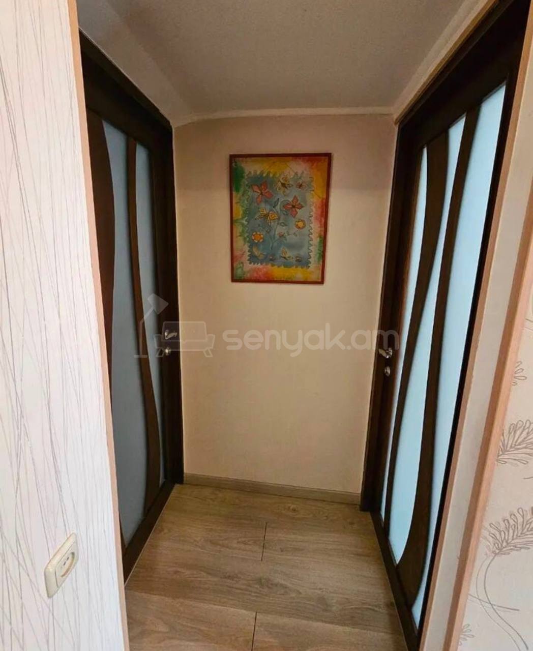 3 Սենյականոց Բնակարան Քարե Շենքում, 60քմ, 2/5 հարկ, Կապիտալ Վերանորոգված, Կահավորված, Արևկող