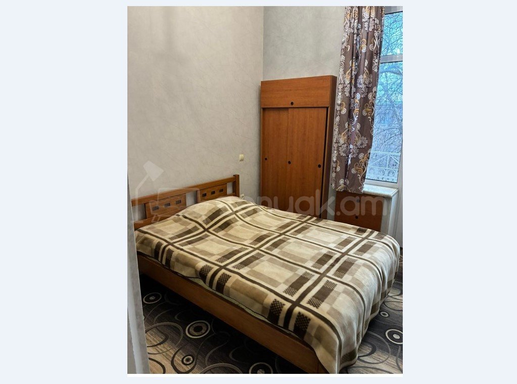 2 Սենյականոց Բնակարան Քարե Շենքում, 40քմ, 4/5 հարկ, Կապիտալ Վերանորոգված, Կահավորված