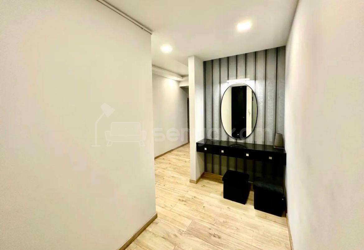 3 Սենյականոց Բնակարան Նորակառույցում, 101քմ, 11/11 հարկ, Դիզայներական Վերանորոգված, Կահավորված, Արևկող