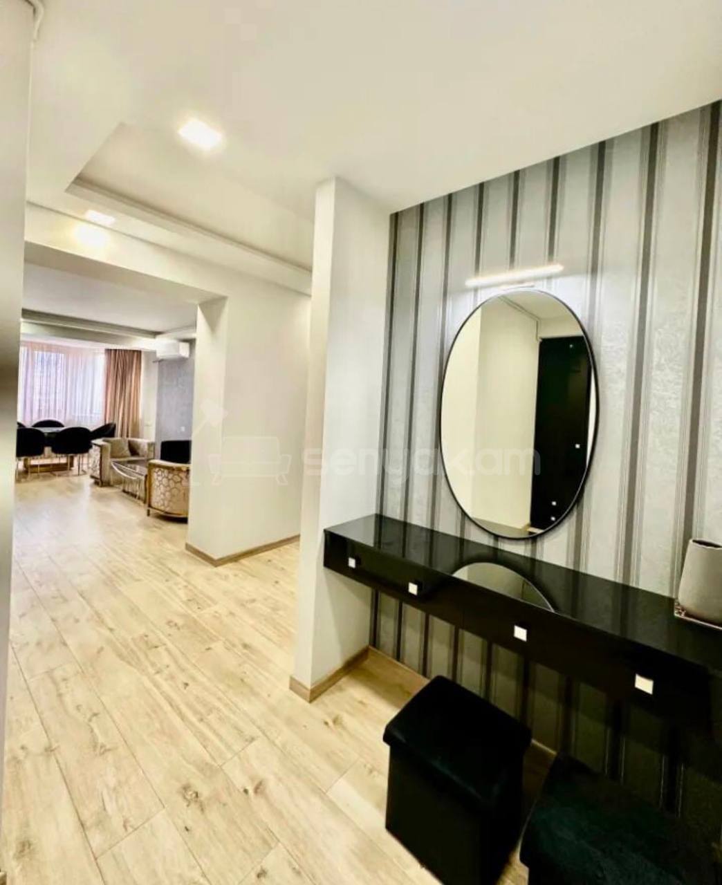 3 Սենյականոց Բնակարան Նորակառույցում, 101քմ, 11/11 հարկ, Դիզայներական Վերանորոգված, Կահավորված, Արևկող