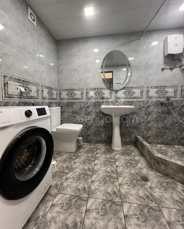 1 Սենյականոց Բնակարան Նորակառույց Քարե Շենքում, 36քմ, 2/15 հարկ, Դիզայներական Վերանորոգված, Կահավորված