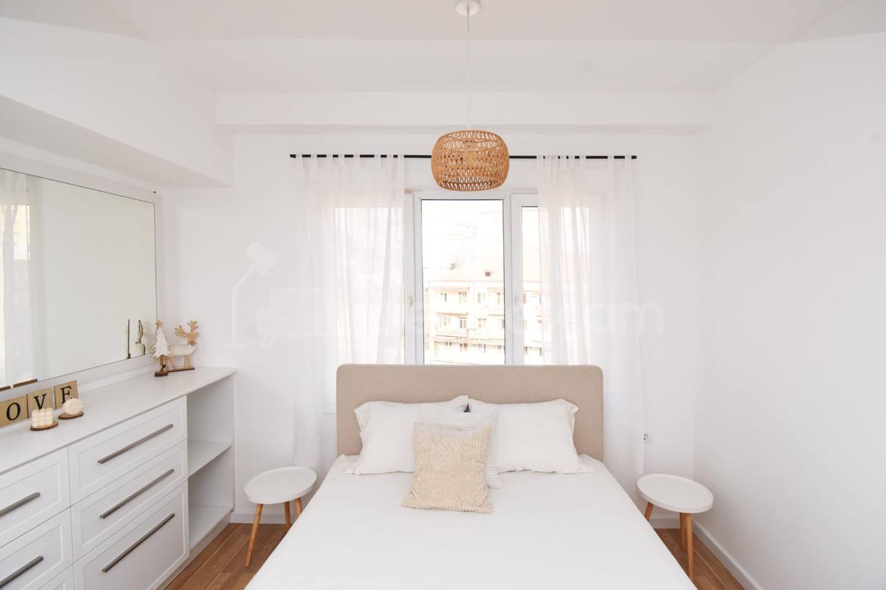 4 Սենյականոց Բնակարան Նորակառույցում, 105քմ, 9/10 հարկ, Դիզայներական Վերանորոգված