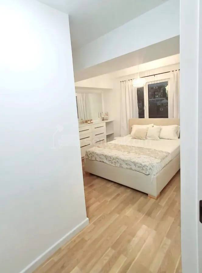 4 Սենյականոց Բնակարան Նորակառույցում, 105քմ, 9/10 հարկ, Դիզայներական Վերանորոգված