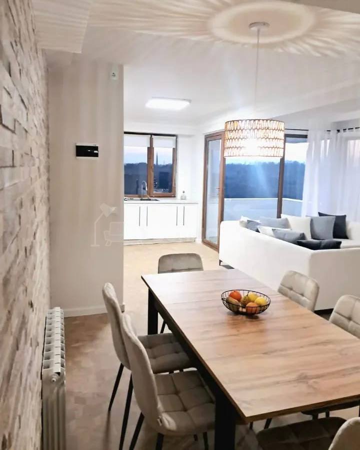 4 Սենյականոց Բնակարան Նորակառույցում, 105քմ, 9/10 հարկ, Դիզայներական Վերանորոգված