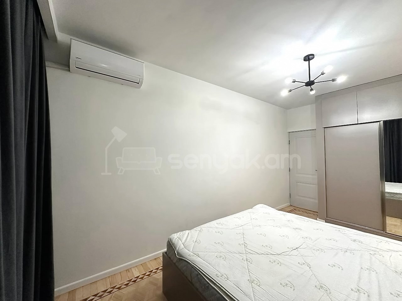 2 Սենյականոց Բնակարան Քարե Շենքում, 54քմ, 3/7 հարկ, Կապիտալ Վերանորոգված