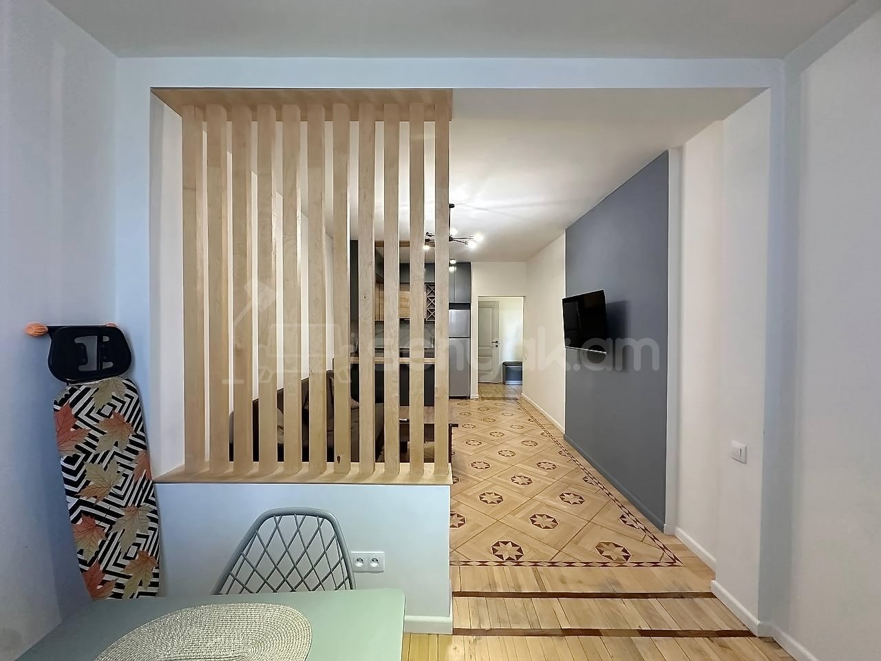 2 Սենյականոց Բնակարան Քարե Շենքում, 54քմ, 3/7 հարկ, Կապիտալ Վերանորոգված