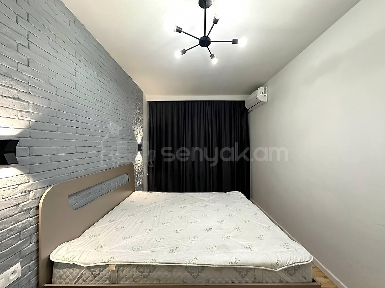 2 Սենյականոց Բնակարան Քարե Շենքում, 54քմ, 3/7 հարկ, Կապիտալ Վերանորոգված