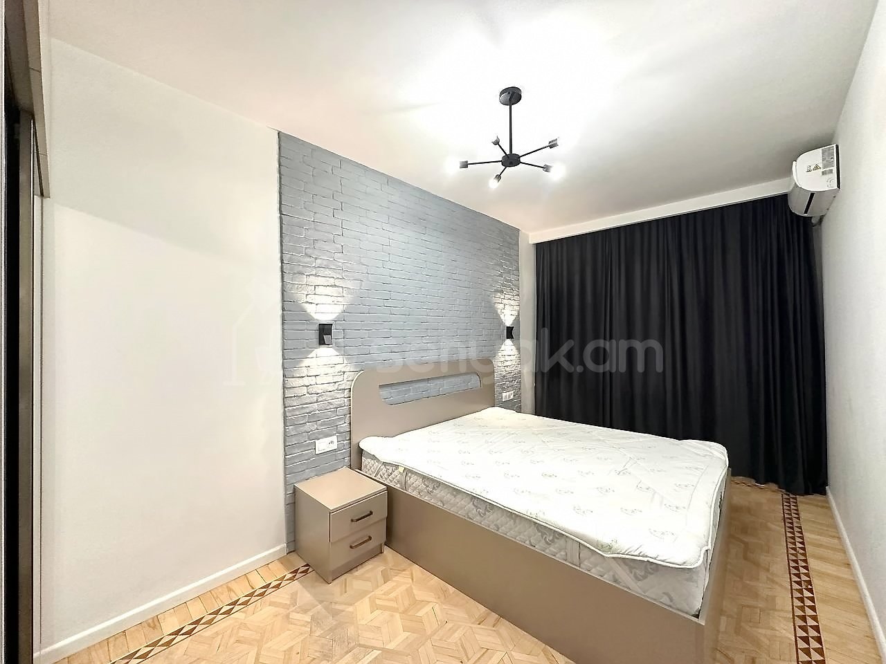 2 Սենյականոց Բնակարան Քարե Շենքում, 54քմ, 3/7 հարկ, Կապիտալ Վերանորոգված