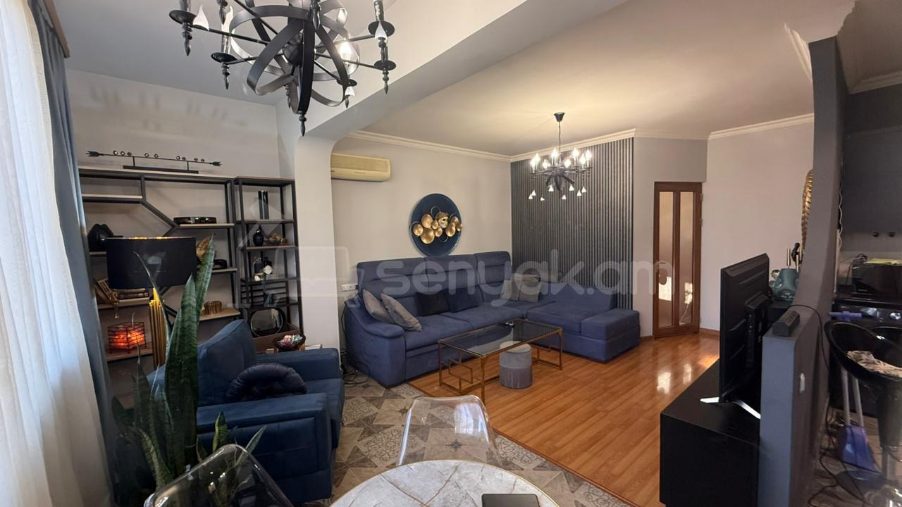 2 Սենյականոց Բնակարան Քարե Շենքում, 48քմ, 3/5 հարկ, Կապիտալ Վերանորոգված