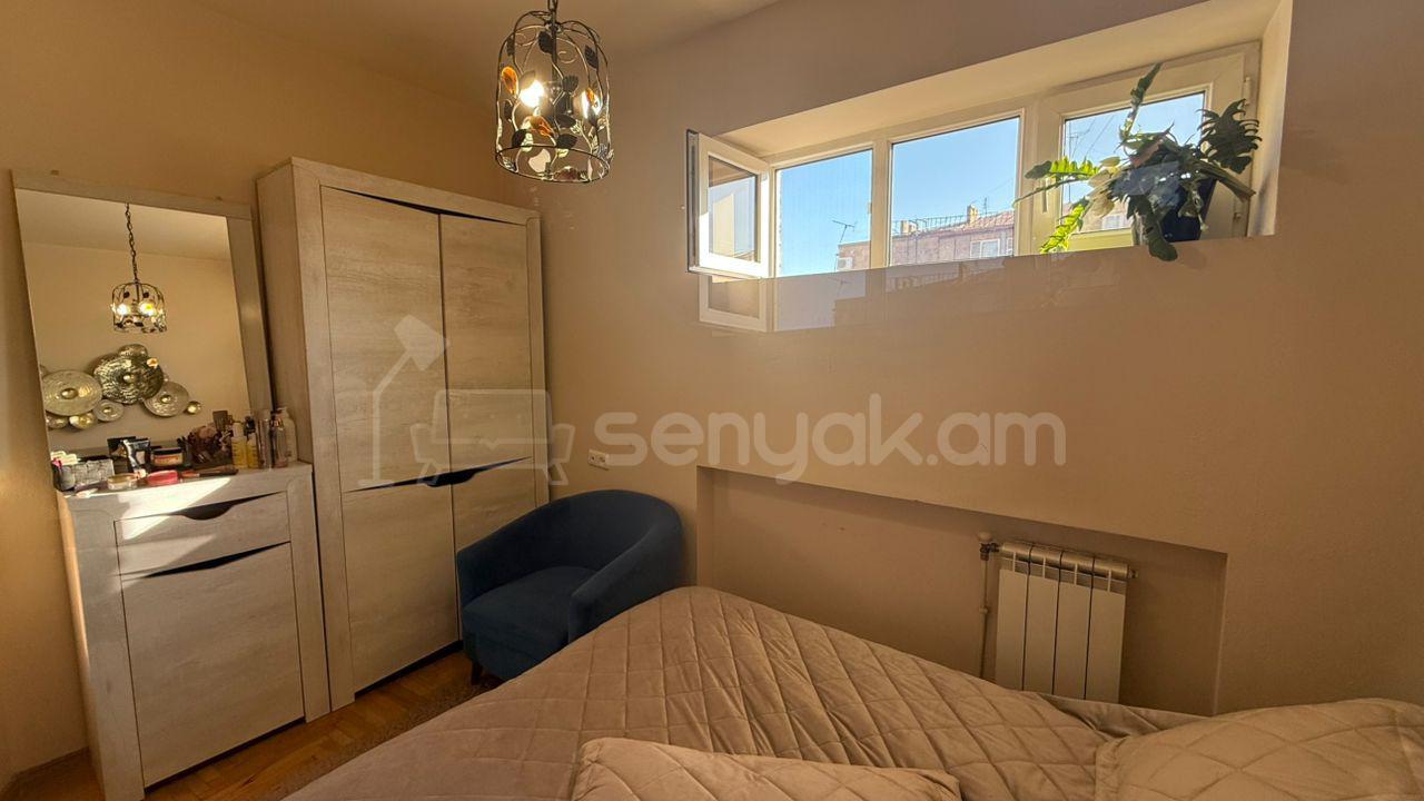 2 Սենյականոց Բնակարան Քարե Շենքում, 48քմ, 3/5 հարկ, Կապիտալ Վերանորոգված