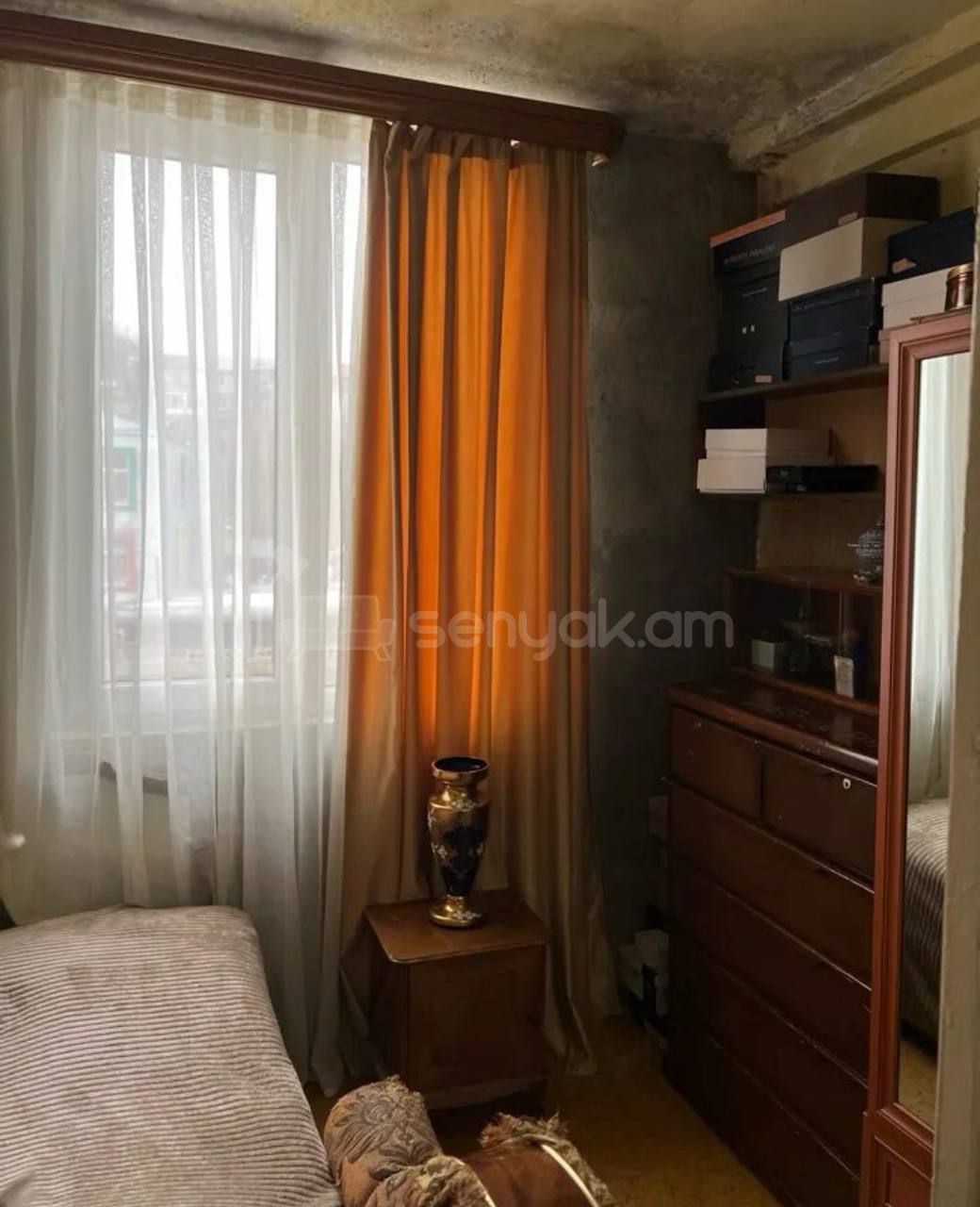 2 Սենյականոց Բնակարան Քարե Շենքում, 54քմ, 4/5 հարկ, Նորմալ Վիճակում