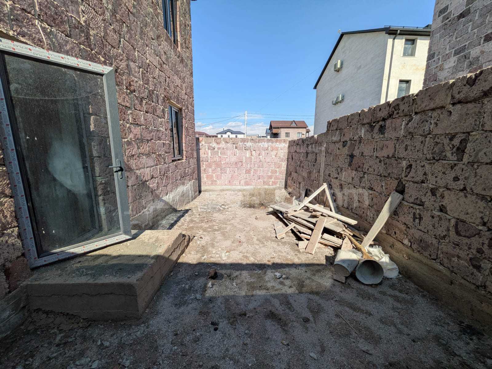 5 Սենյականոց Սեփական Տուն, 156քմ