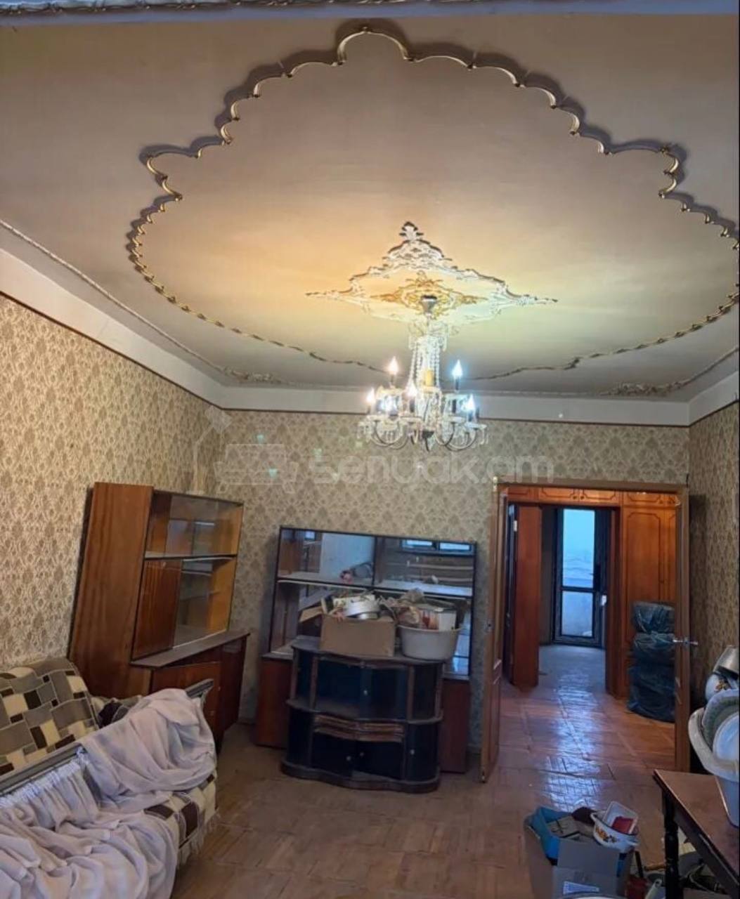 3 Սենյականոց Բնակարան Քարե Շենքում, 80քմ, 3/5 հարկ, Կոսմետիկ Վերանորոգված