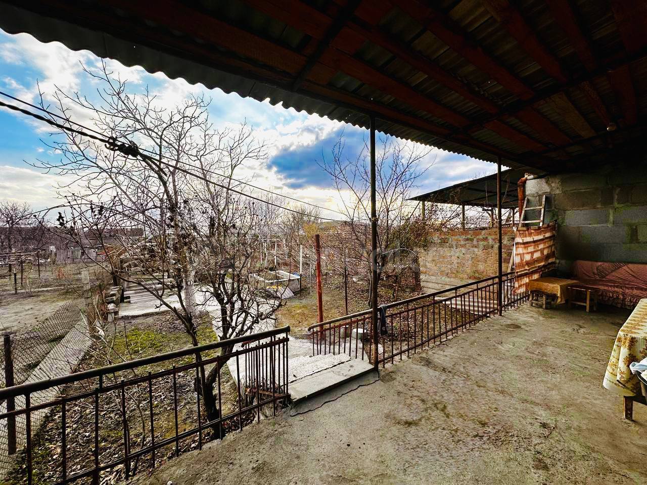 Ազատ նախագծով Սեփական Տուն, 230քմ, Կոսմետիկ Վերանորոգված, Ավտոտնակով