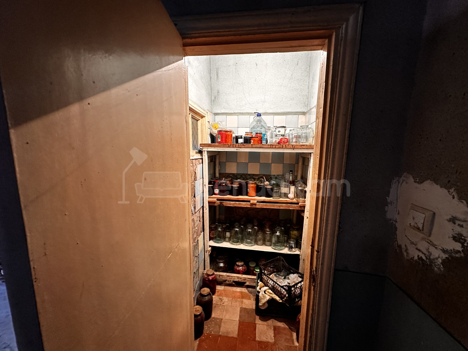 Ազատ նախագծով Սեփական Տուն, 230քմ, Կոսմետիկ Վերանորոգված, Ավտոտնակով