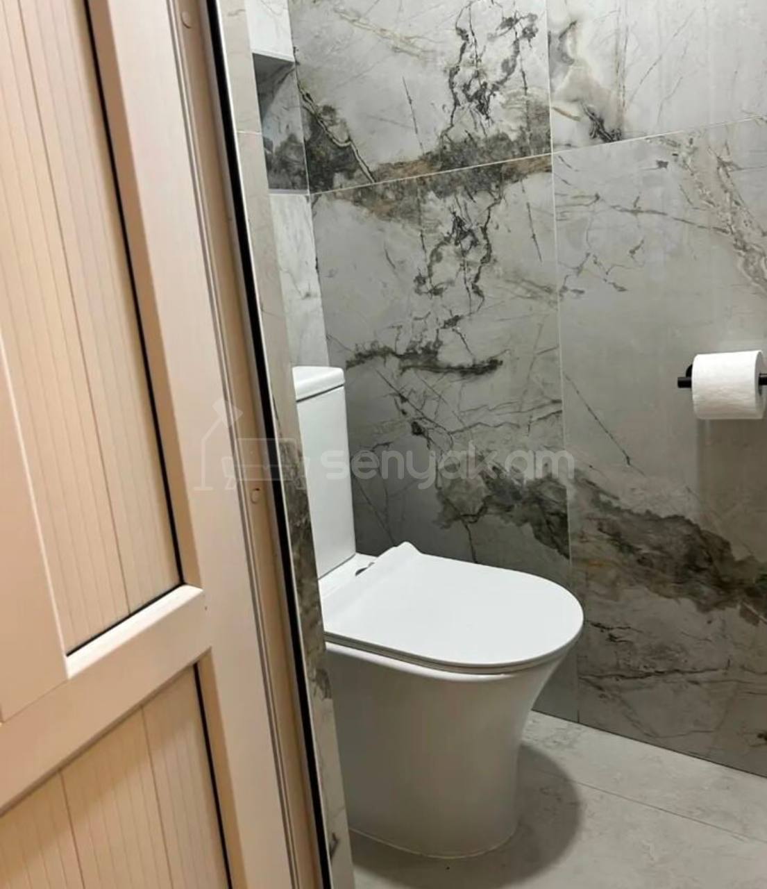 3 Սենյականոց Բնակարան Քարե Շենքում, 91քմ, 2/5 հարկ, Դիզայներական Վերանորոգված