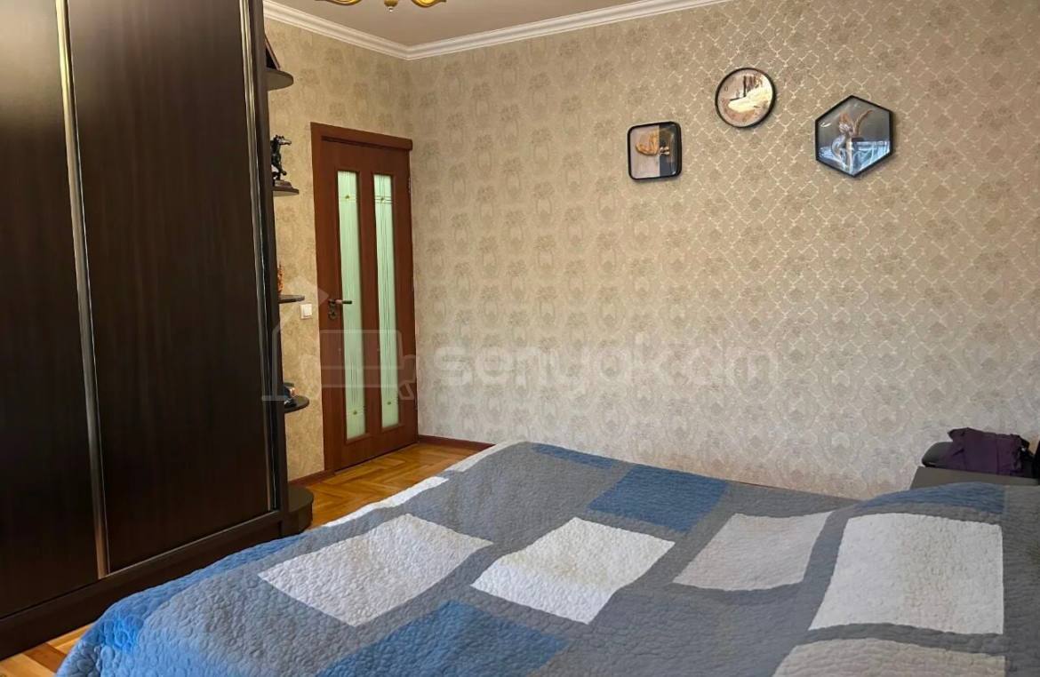 3 Սենյականոց Բնակարան Քարե Շենքում, 91քմ, 2/5 հարկ, Դիզայներական Վերանորոգված