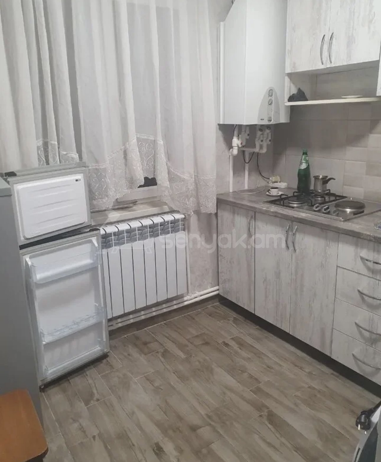 1 Սենյականոց Բնակարան, 33քմ, 2/5 հարկ, Կապիտալ Վերանորոգված, Կահավորված