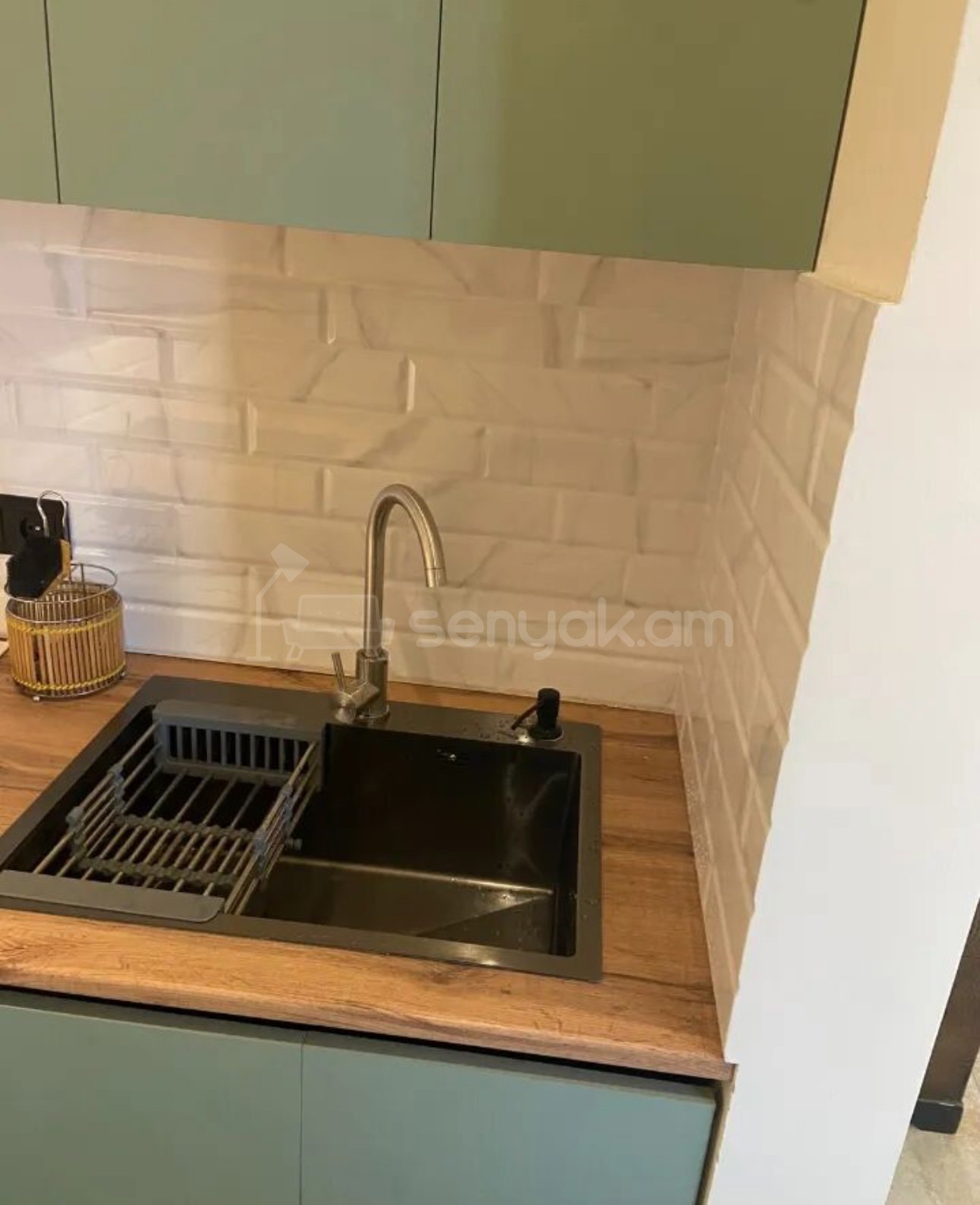 2 Սենյականոց Բնակարան, 50քմ, 5/14 հարկ, Դիզայներական Վերանորոգված, Կահավորված