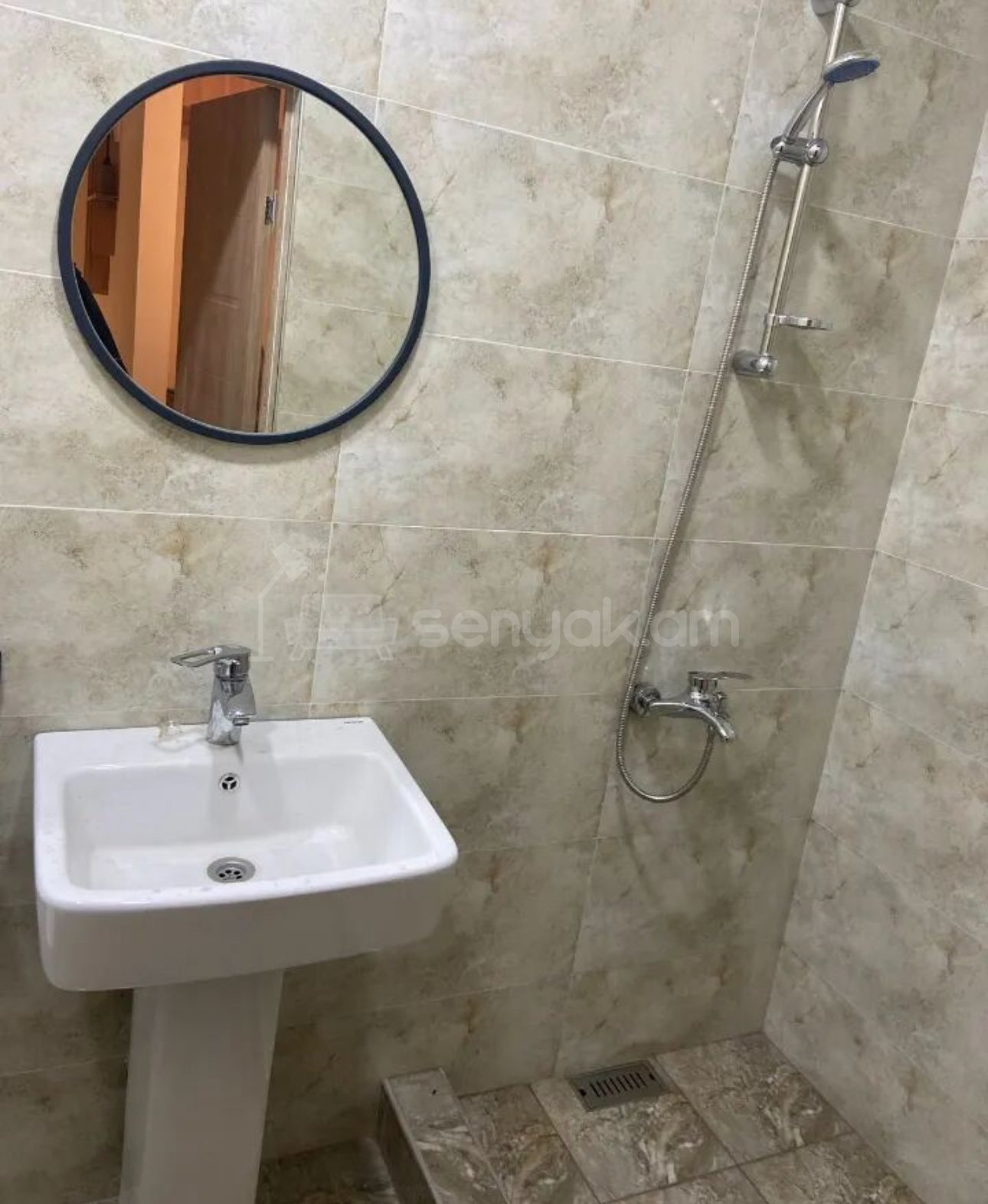 2 Սենյականոց Բնակարան, 50քմ, 5/14 հարկ, Դիզայներական Վերանորոգված, Կահավորված