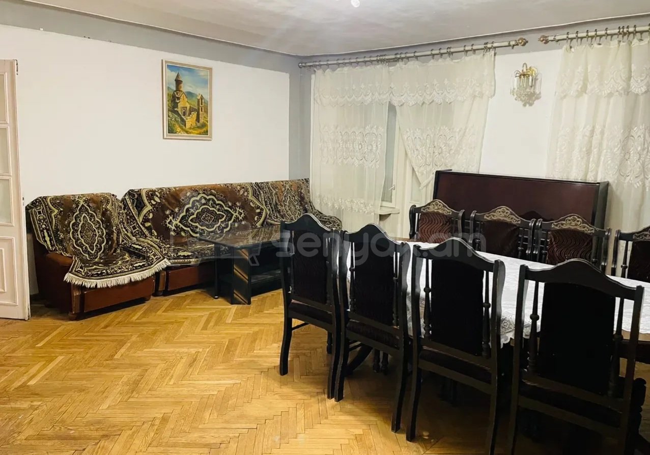 4 Սենյականոց Բնակարան Քարե Շենքում, 101քմ, 4/5 հարկ, Կոսմետիկ Վերանորոգված