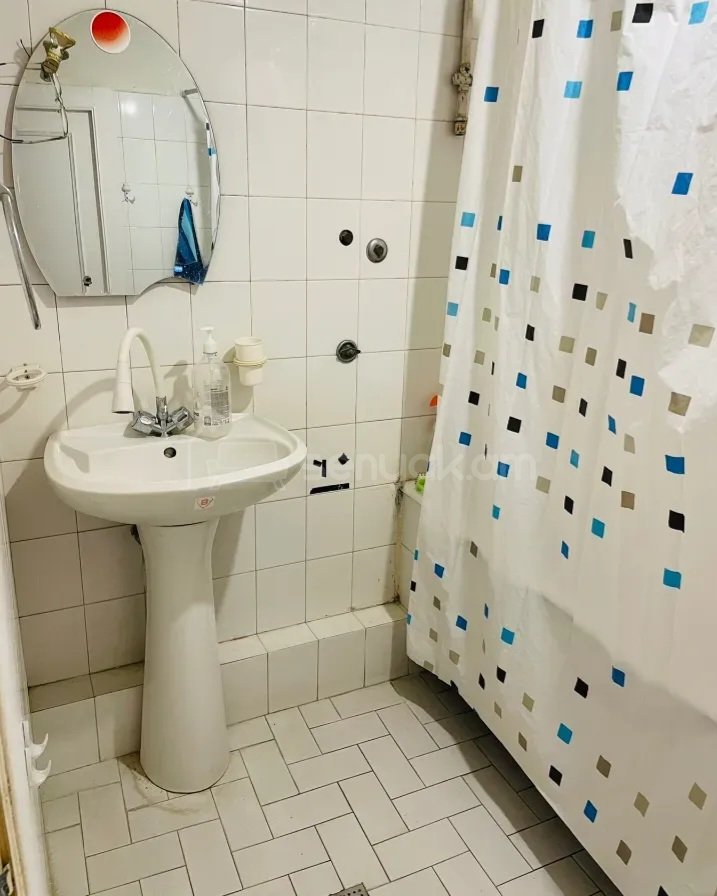 4 Սենյականոց Բնակարան Քարե Շենքում, 101քմ, 4/5 հարկ, Կոսմետիկ Վերանորոգված