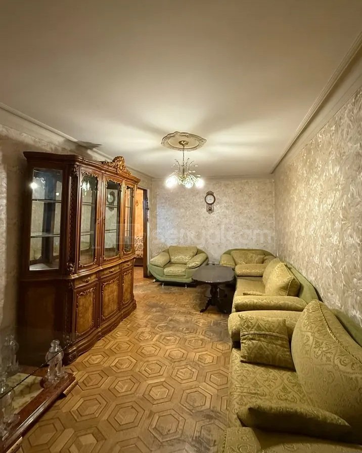 3 Սենյականոց Բնակարան Քարե Շենքում, 65քմ, 3/5 հարկ, Կապիտալ Վերանորոգված, Կահավորված