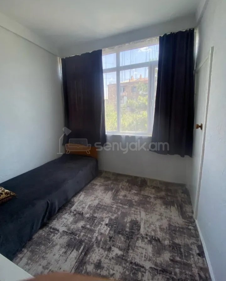 3 Սենյականոց Բնակարան Քարե Շենքում, 67քմ, 4/5 հարկ, Կոսմետիկ Վերանորոգված, Կահավորված