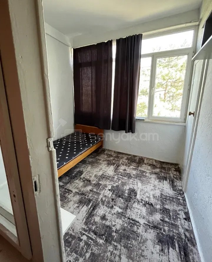 3 Սենյականոց Բնակարան Քարե Շենքում, 67քմ, 4/5 հարկ, Կոսմետիկ Վերանորոգված, Կահավորված