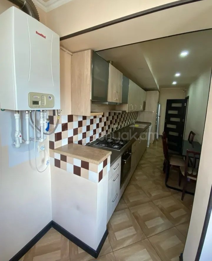 3 Սենյականոց Բնակարան, 100քմ, 5/9 հարկ, Կապիտալ Վերանորոգված, Կահավորված