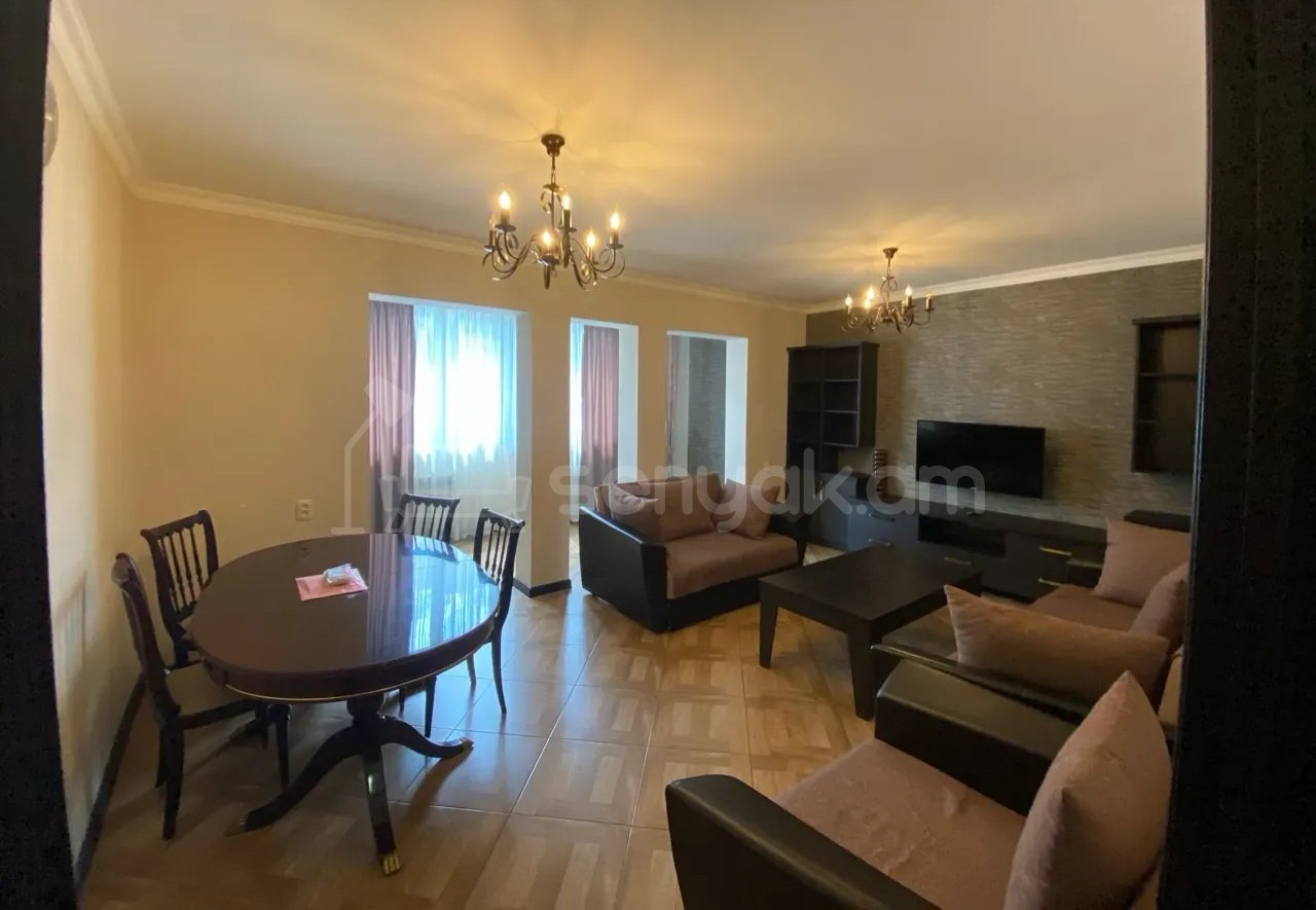 3 Սենյականոց Բնակարան, 100քմ, 5/9 հարկ, Կապիտալ Վերանորոգված, Կահավորված