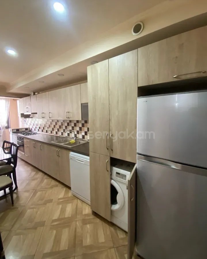 3 Սենյականոց Բնակարան, 100քմ, 5/9 հարկ, Կապիտալ Վերանորոգված, Կահավորված