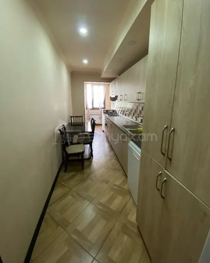 3 Սենյականոց Բնակարան, 100քմ, 5/9 հարկ, Կապիտալ Վերանորոգված, Կահավորված