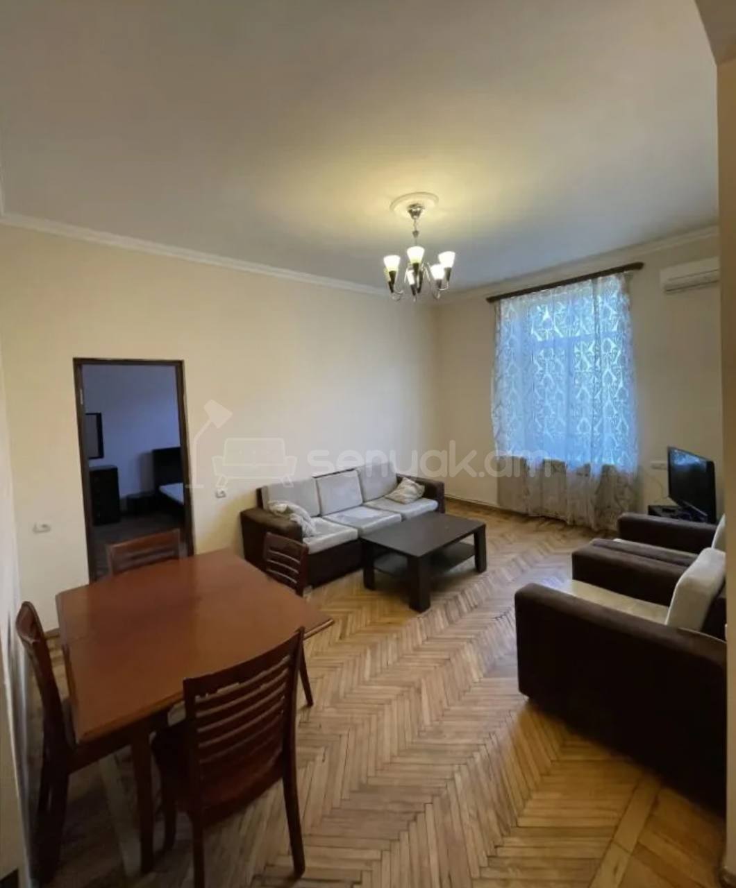 2 Սենյականոց Բնակարան Քարե Շենքում, 50քմ, 2/4 հարկ, Կապիտալ Վերանորոգված, Կահավորված