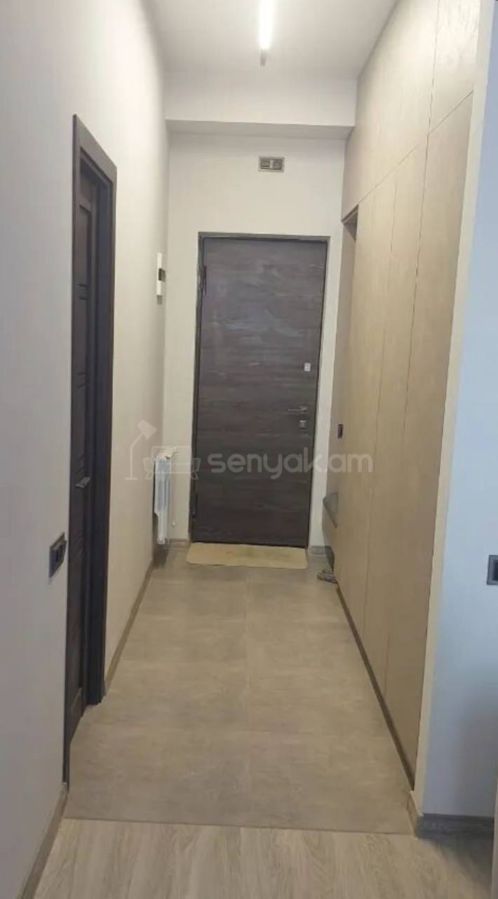 2 Սենյականոց Բնակարան Նորակառույցում, 43քմ, 13/16 հարկ, Կապիտալ Վերանորոգված, Կահավորված, Արևկող