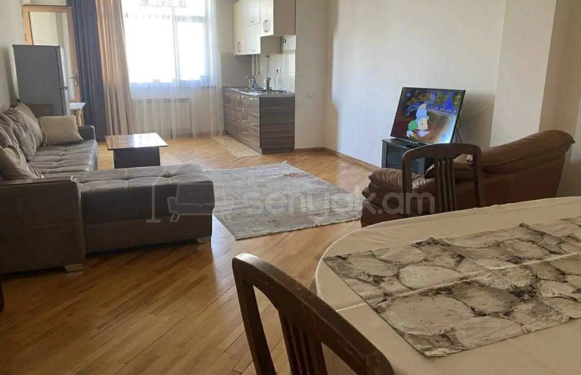 2 Սենյականոց Բնակարան Նորակառույցում, 72քմ, 11/14 հարկ, Կապիտալ Վերանորոգված, Կահավորված, Արևկող