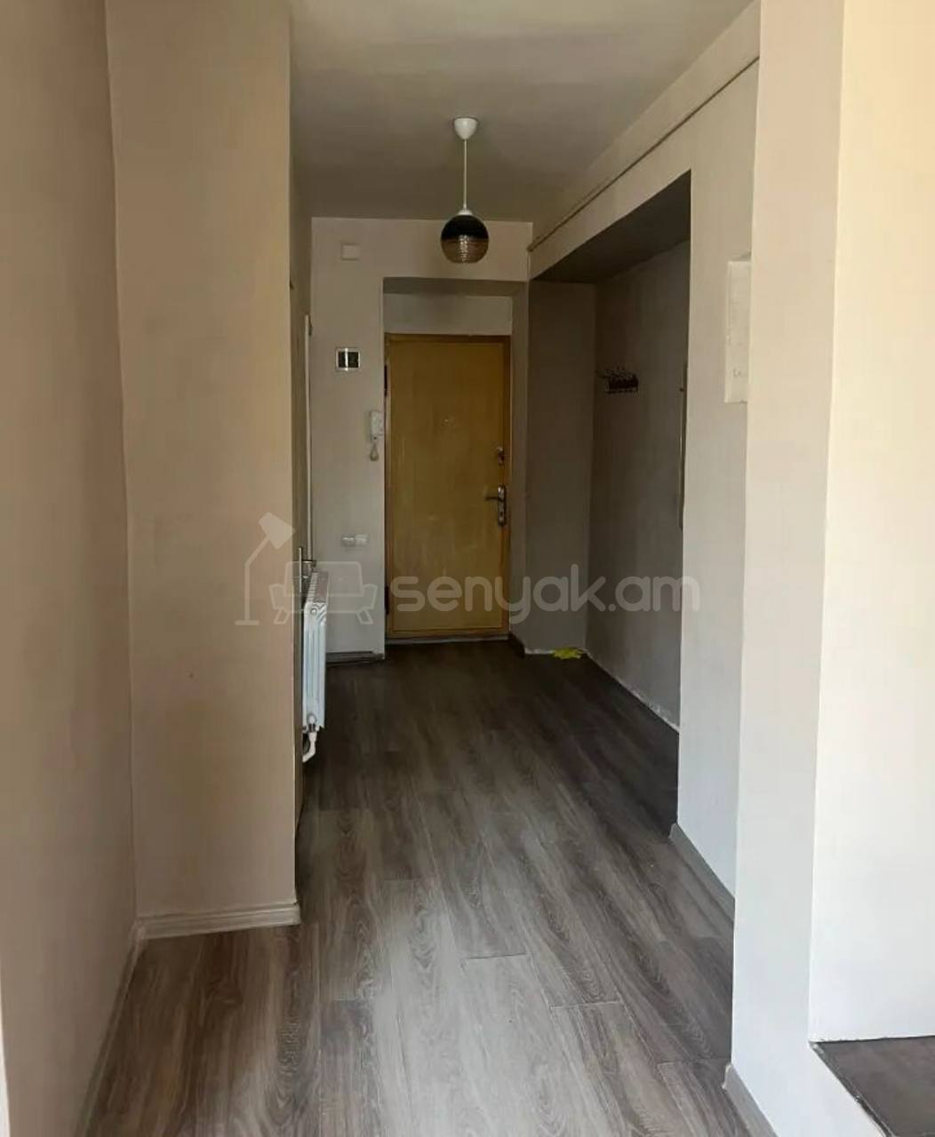 2 Սենյականոց Բնակարան Քարե Շենքում, 50քմ, 3/6 հարկ, Կապիտալ Վերանորոգված, Մասամբ Կահավորված, Արևկող