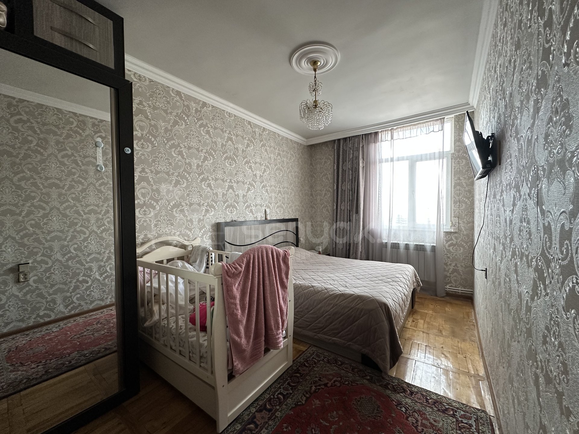 4 Սենյականոց Բնակարան, 93քմ, 12/16 հարկ, Կոսմետիկ Վերանորոգված