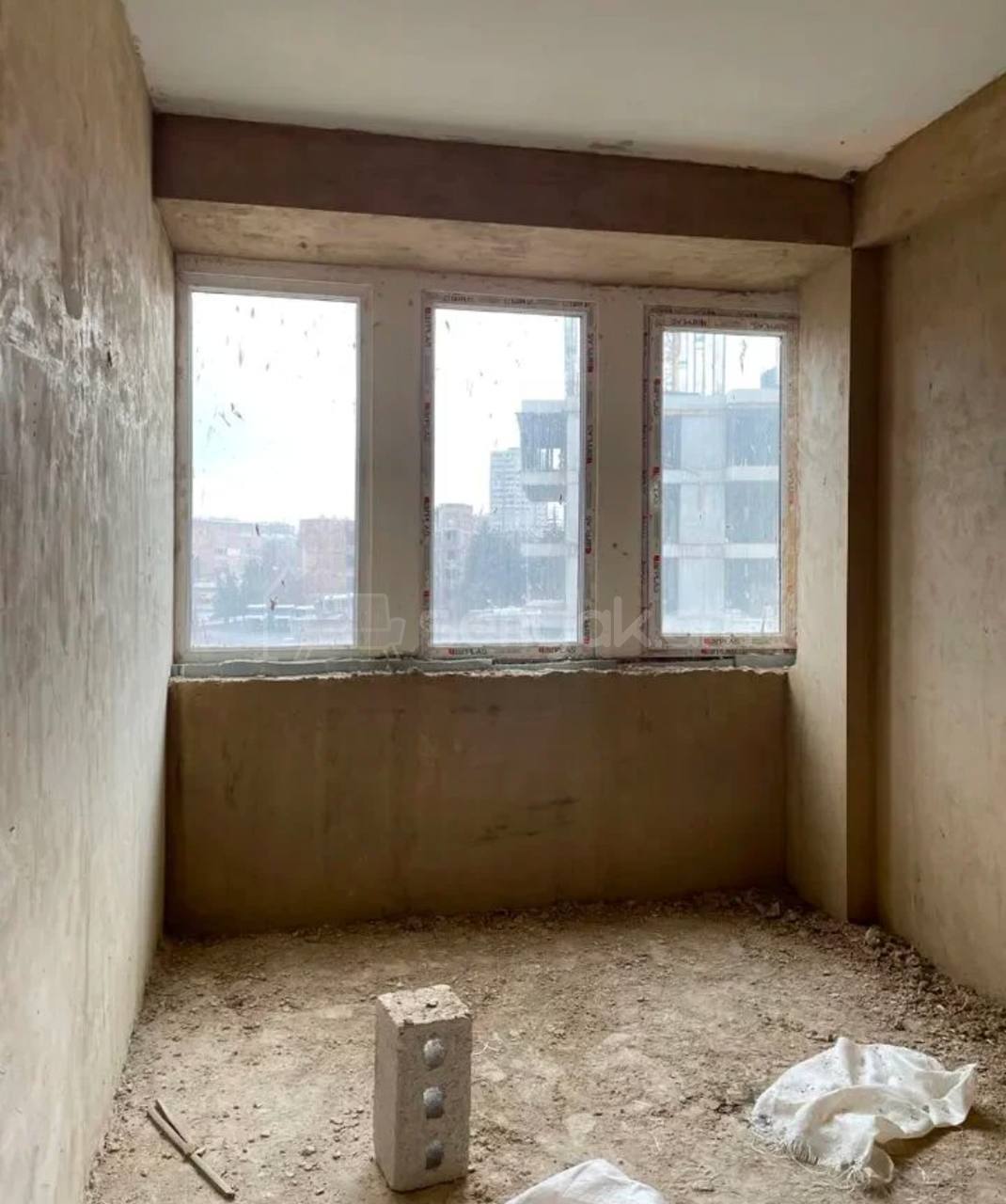 3 Սենյականոց Բնակարան, 64քմ, 3/9 հարկ, Զրոյական Վիճակում