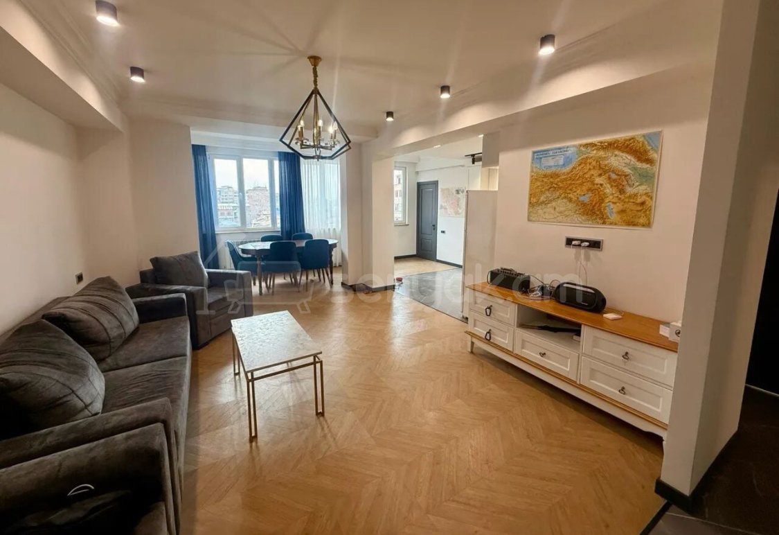 2 Սենյականոց Բնակարան, 71քմ, 7/9 հարկ, Դիզայներական Վերանորոգված