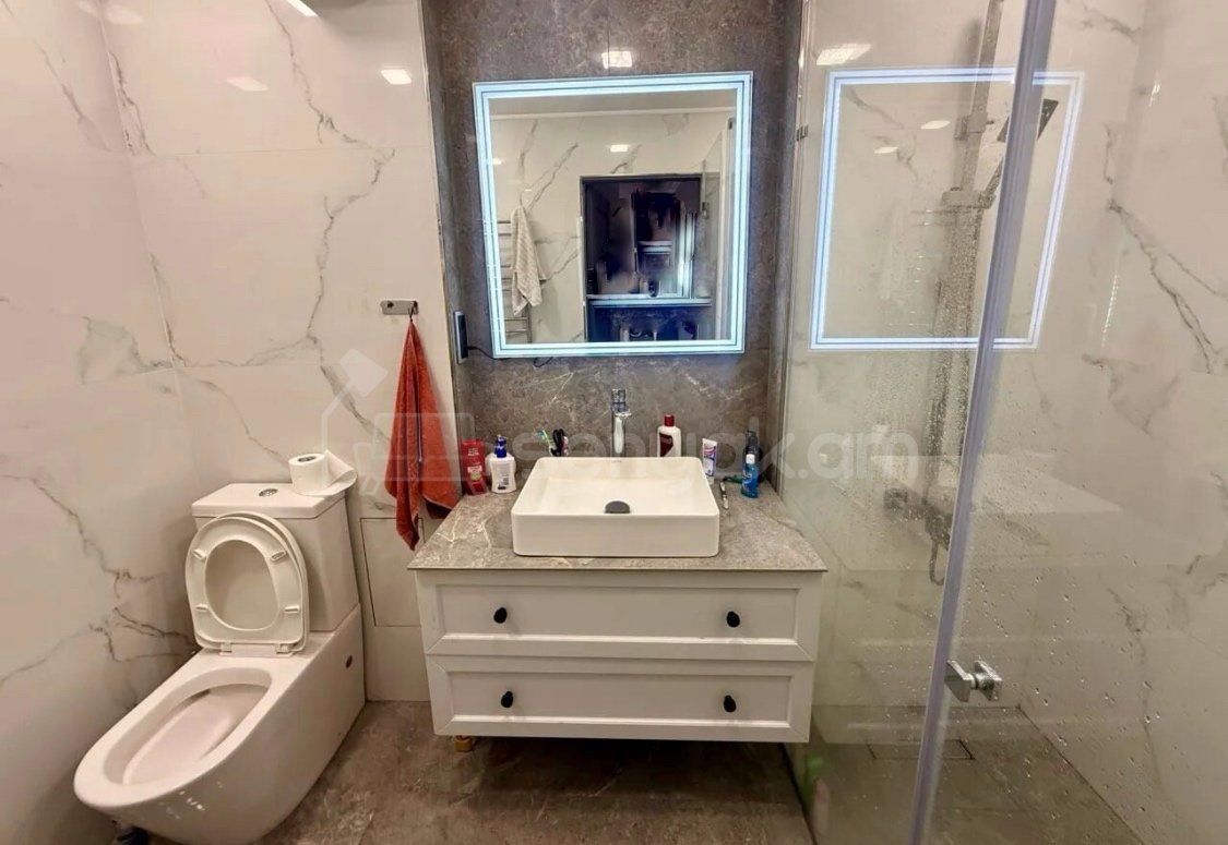 2 Սենյականոց Բնակարան, 71քմ, 7/9 հարկ, Դիզայներական Վերանորոգված