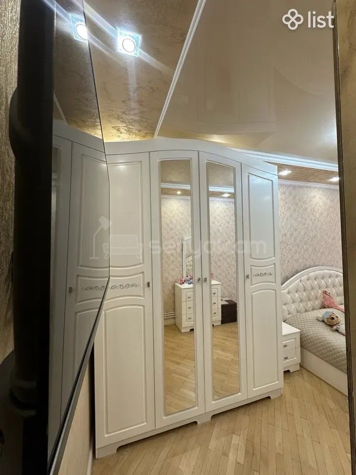 4 Սենյականոց Բնակարան, 140քմ, 3/9 հարկ, Կապիտալ Վերանորոգված, Կահավորված, Արևկող