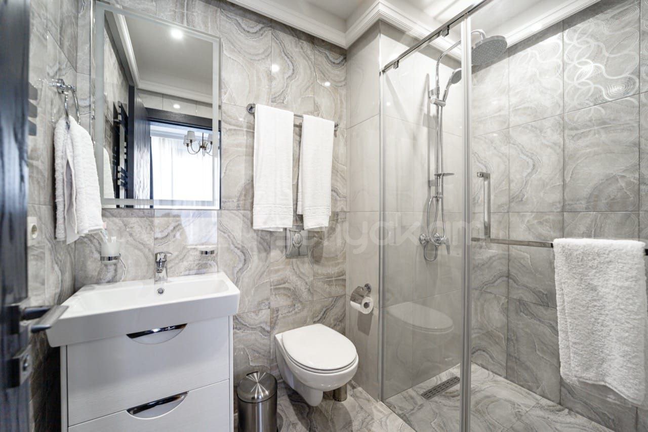 3 Սենյականոց Բնակարան Նորակառույցում, 80քմ, 7/10 հարկ, Դիզայներական Վերանորոգված