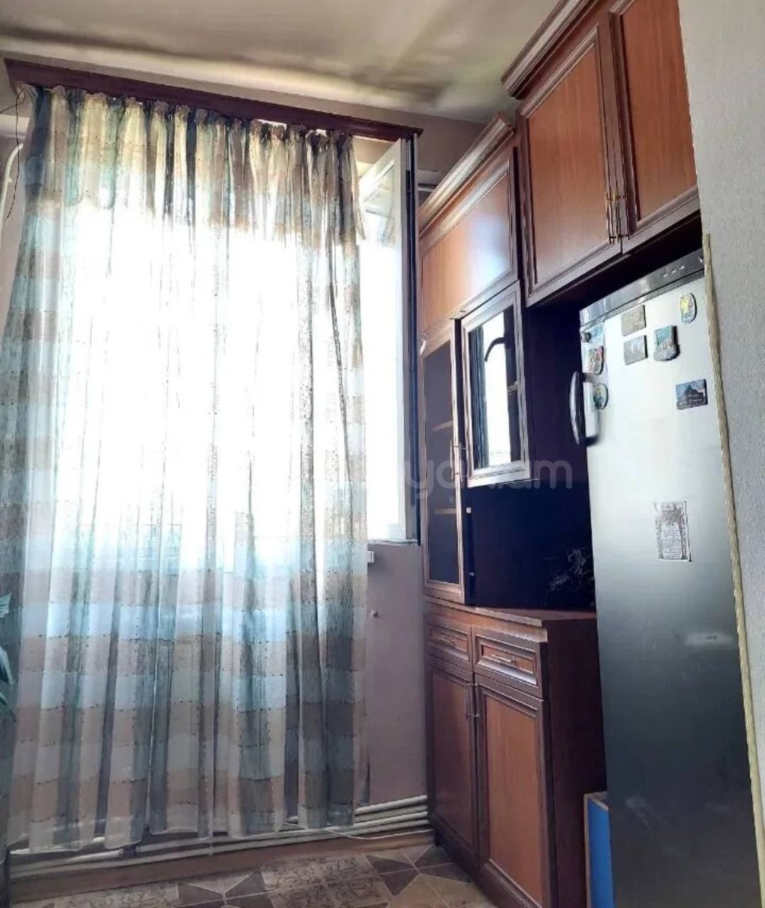 4 Սենյականոց Բնակարան, 90քմ, 3/9 հարկ, Նորմալ Վիճակում